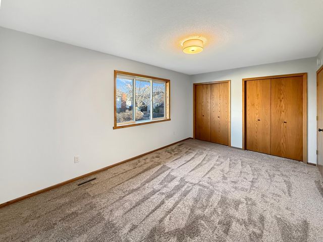 2939 Maple Street N, Fargo, ND 58102