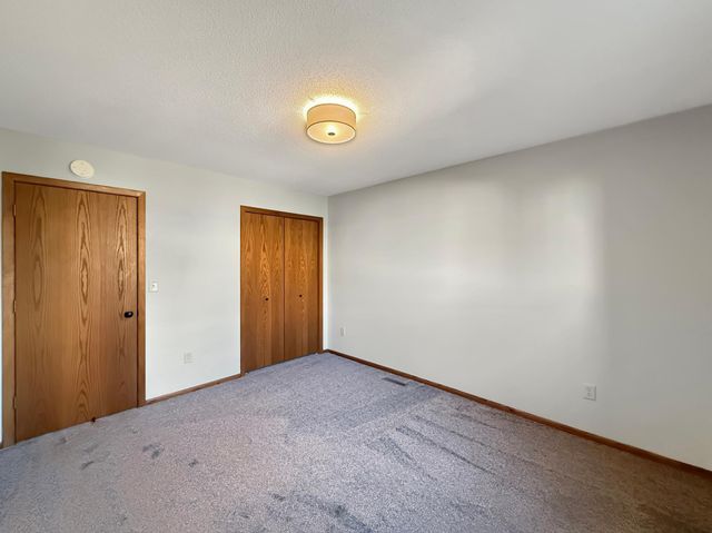 2939 Maple Street N, Fargo, ND 58102