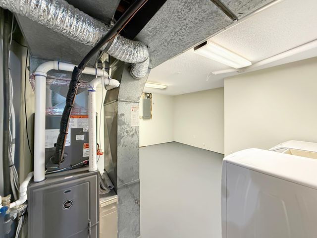 2939 Maple Street N, Fargo, ND 58102