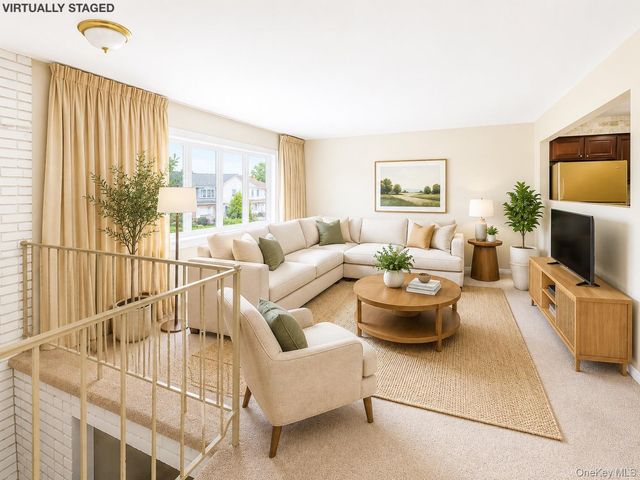 140 Regis Drive, Staten Island, NY 10314