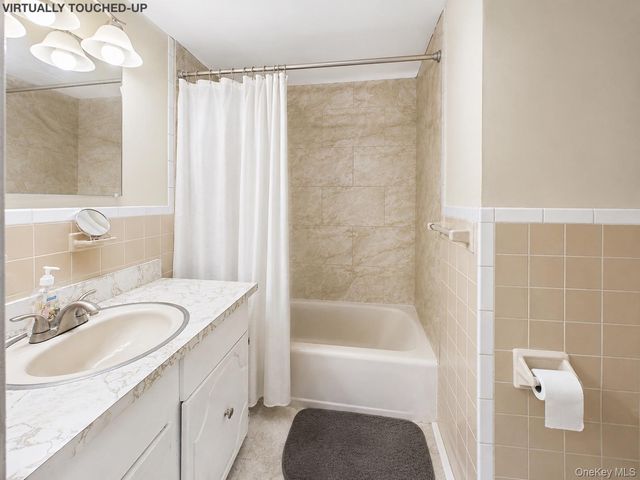 140 Regis Drive, Staten Island, NY 10314