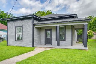 113 Throckmorton Street, Weatherford, TX 76086
