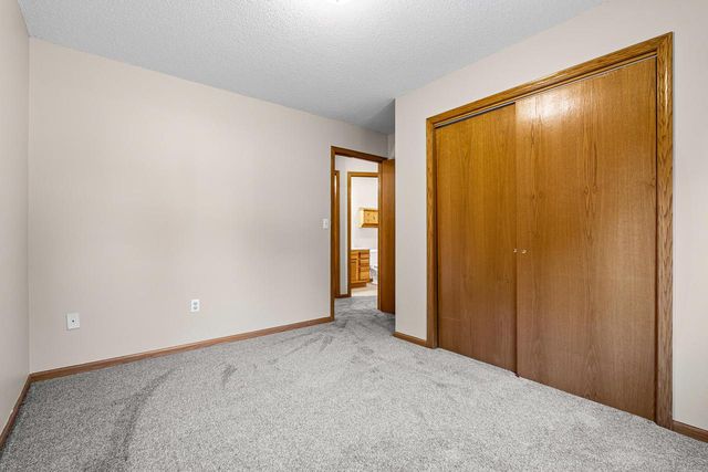 823 Windhill STREET, Onalaska, WI 54650