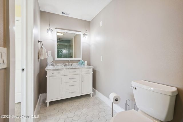 1710 Atlantic Street 5e, Melbourne Beach, FL 32951