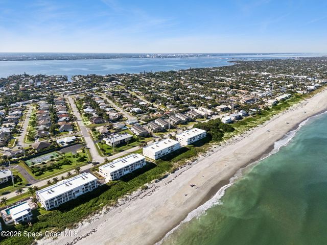 1710 Atlantic Street 5e, Melbourne Beach, FL 32951