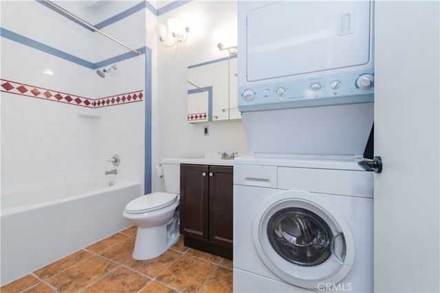 312 W 5th Street 304, Los Angeles, CA 90013