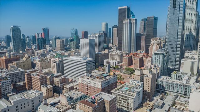 312 W 5th Street 304, Los Angeles, CA 90013