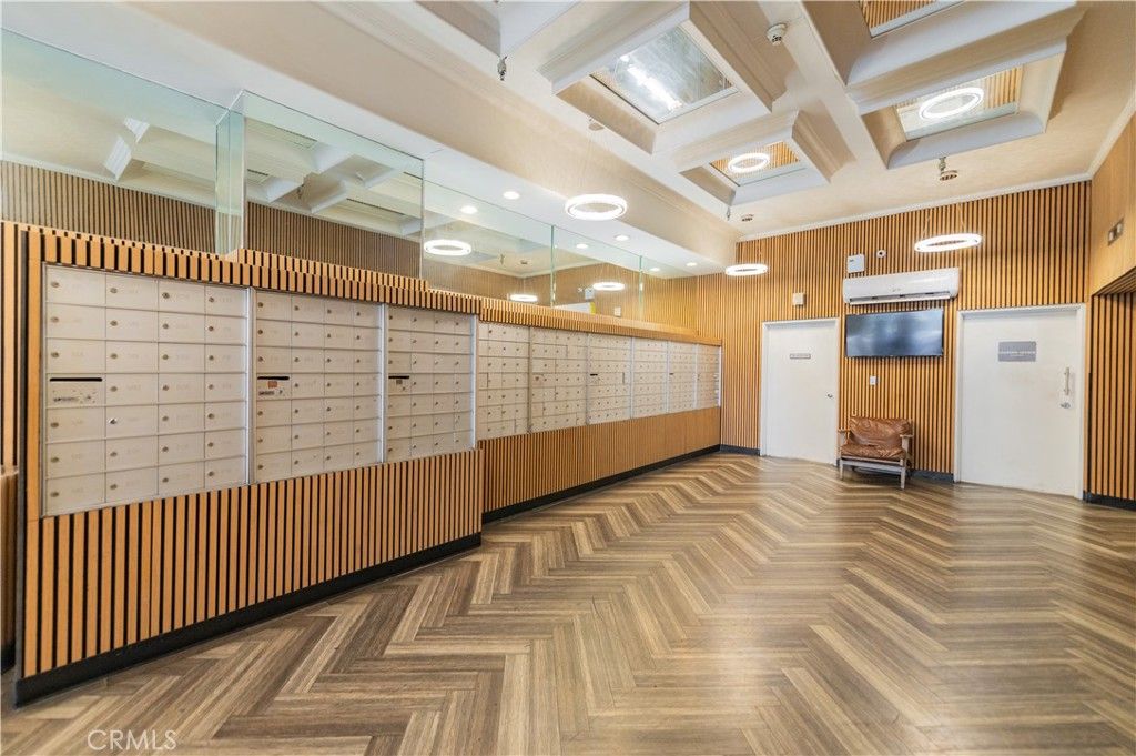312 W 5th Street 304, Los Angeles, CA 90013 — photo 4