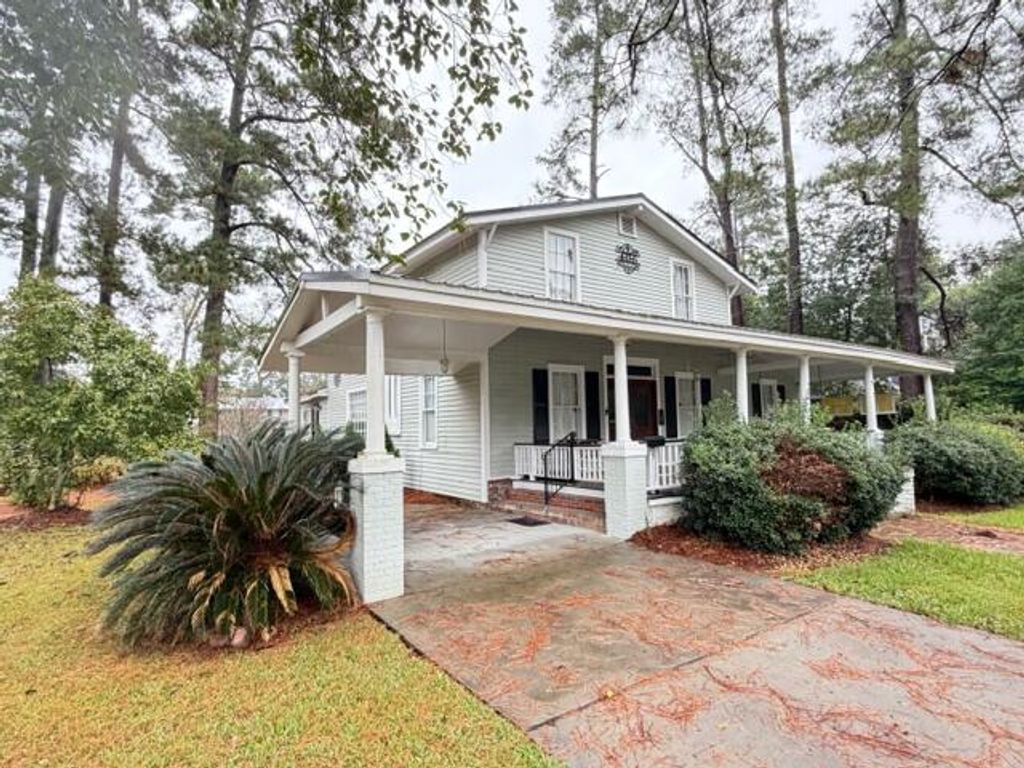 406 W Raysor Street, Saint George, SC 29477