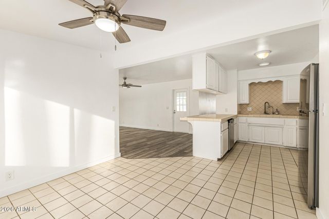 460 N LOS ALAMOS Street, Mesa, AZ 85213