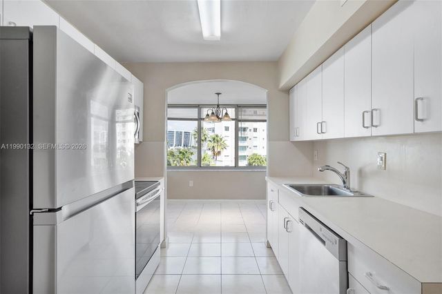 250 180th Drive 456, Sunny Isles Beach, FL 33160