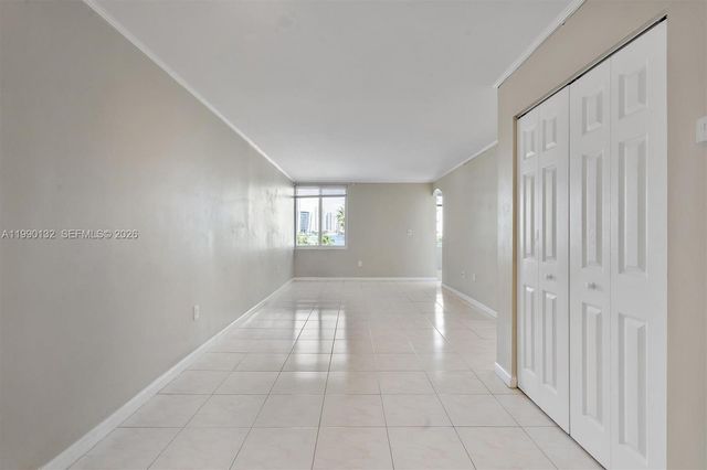 250 180th Drive 456, Sunny Isles Beach, FL 33160