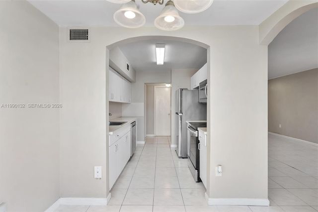 250 180th Drive 456, Sunny Isles Beach, FL 33160