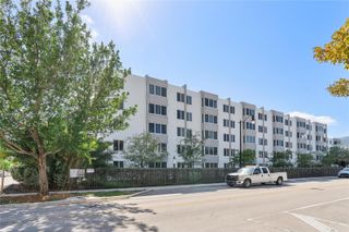 250 180th Drive 456, Sunny Isles Beach, FL 33160