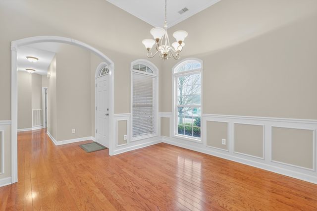 1032 Grider Dr, Gallatin, TN 37066