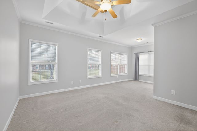 1032 Grider Dr, Gallatin, TN 37066