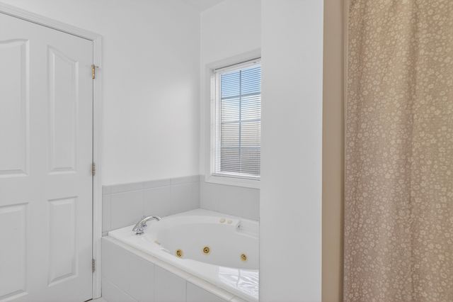 1032 Grider Dr, Gallatin, TN 37066