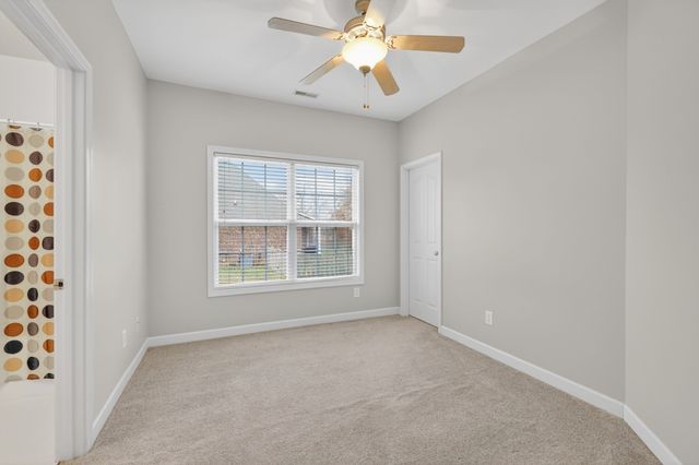 1032 Grider Dr, Gallatin, TN 37066