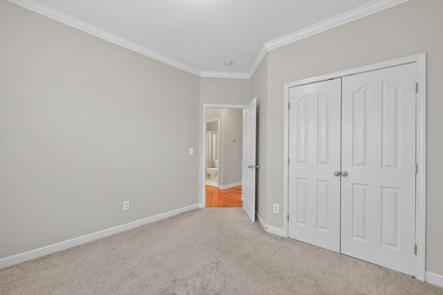 1032 Grider Dr, Gallatin, TN 37066