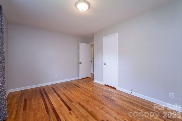 41 Trowbridge Lane, Brevard, NC 28712