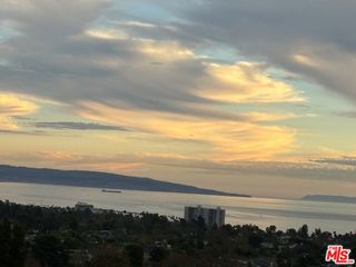 1271 Monument Street, Pacific Palisades, CA 90272