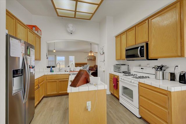 729 Spruce, Wheatland, CA 95692