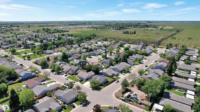 729 Spruce, Wheatland, CA 95692