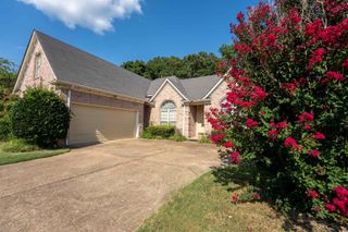 970 BENDING PINE LN, Memphis, TN 38018