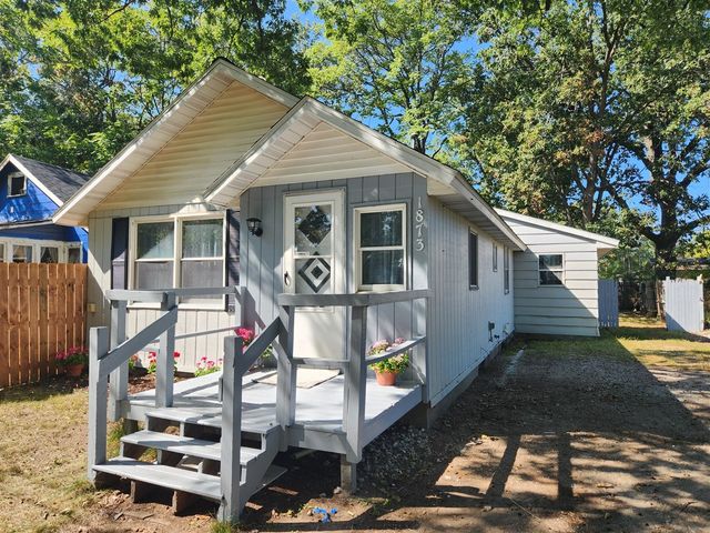 1873 Valley Street, Muskegon, MI 49442