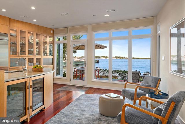 513 HORN POINT DR, Annapolis, MD 21403