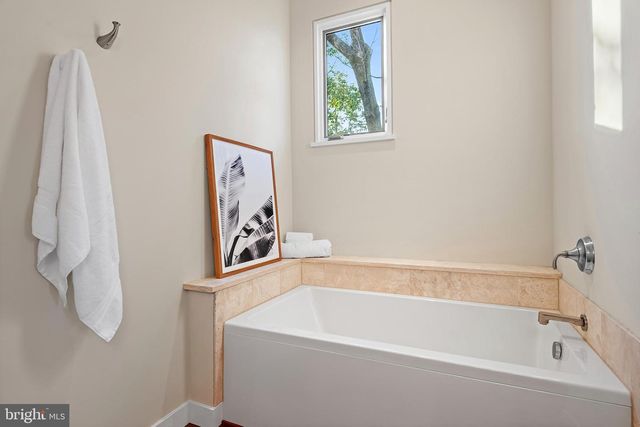 513 HORN POINT DR, Annapolis, MD 21403