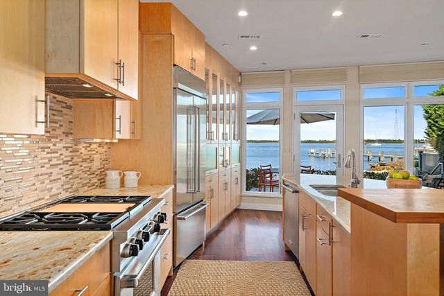 513 HORN POINT DR, Annapolis, MD 21403