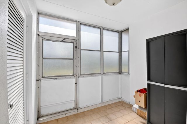 2593 W Dudley Drive W F, West Palm Beach, FL 33415