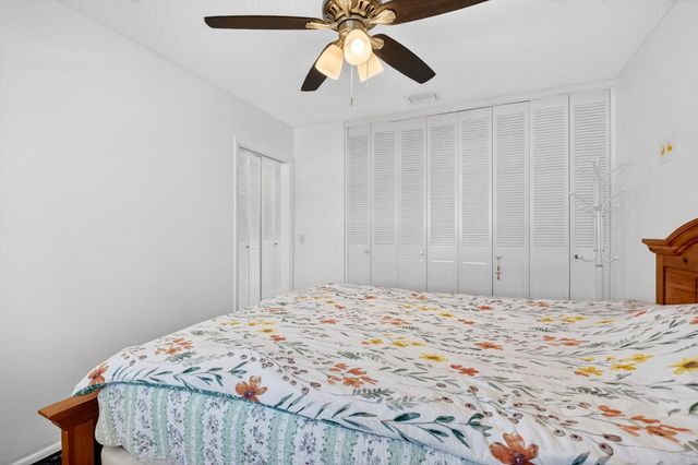 2593 W Dudley Drive W F, West Palm Beach, FL 33415