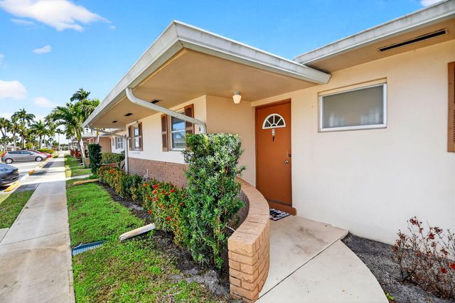 2593 W Dudley Drive W F, West Palm Beach, FL 33415