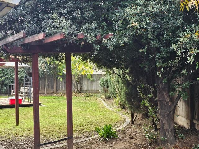 1274 Devonwood Drive, Merced, CA 95348