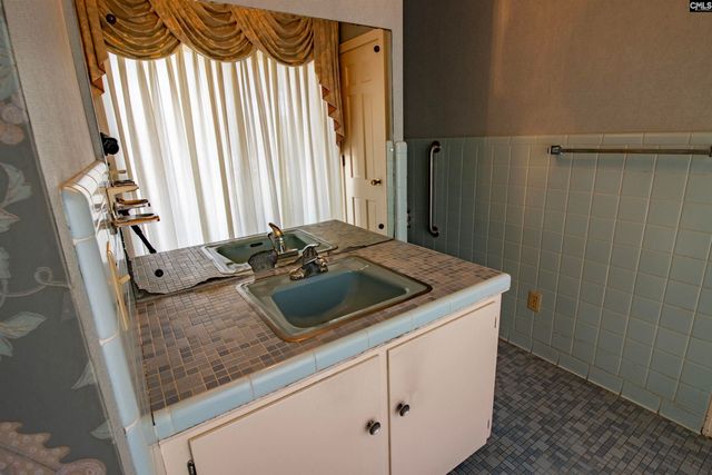 2309 Orchard Street, Newberry, SC 29108