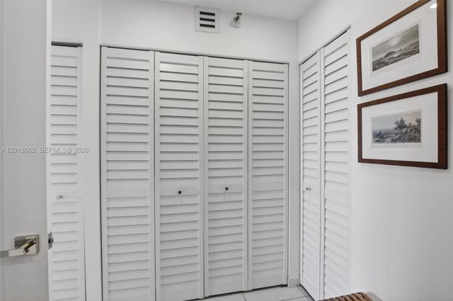 20505 E Country Club Drive 1431, Aventura, FL 33180