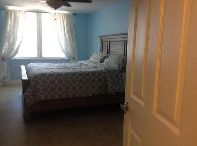 3221 S Ocean Boulevard 608, Highland Beach, FL 33487