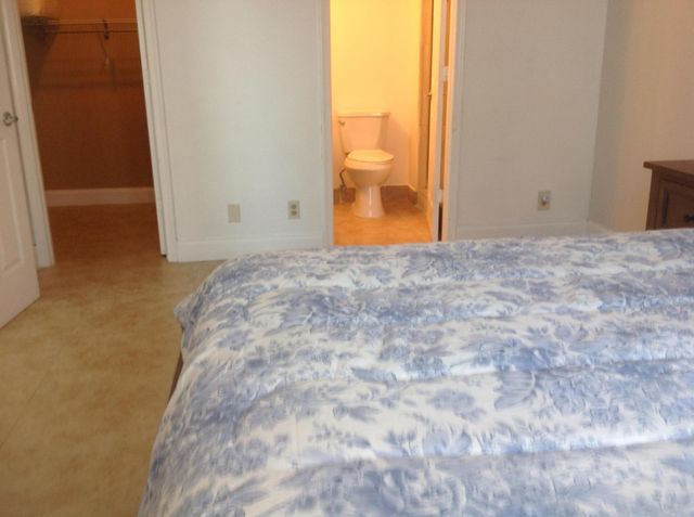 3221 S Ocean Boulevard 608, Highland Beach, FL 33487