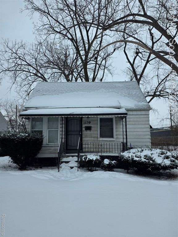 1139 S Bassett Street, Detroit, MI 48217