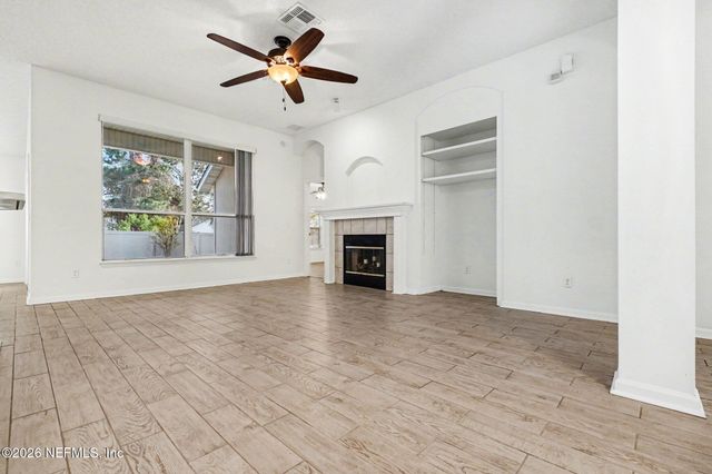 1821 HEARTPINE Drive, Middleburg, FL 32068