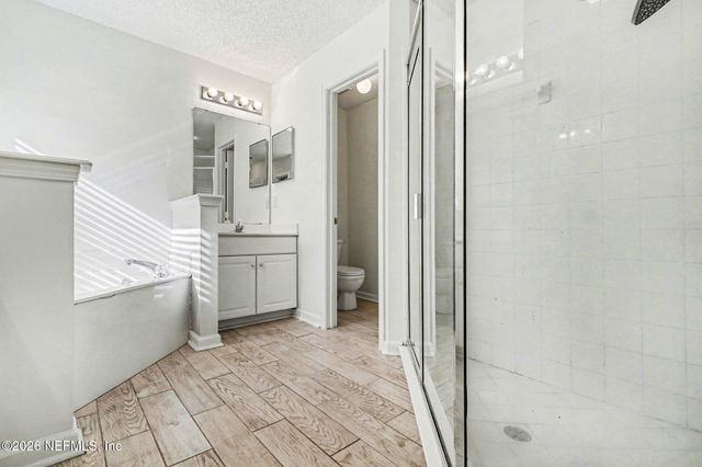 1821 HEARTPINE Drive, Middleburg, FL 32068