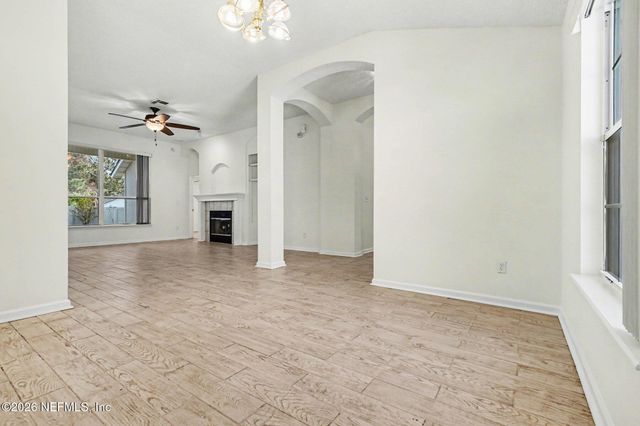 1821 HEARTPINE Drive, Middleburg, FL 32068