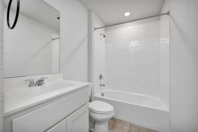 3905 Northwater Trail, Denton, TX 76226