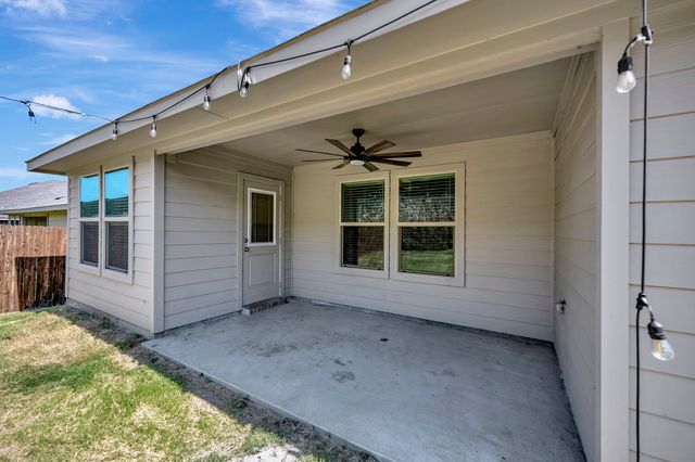 3905 Northwater Trail, Denton, TX 76226
