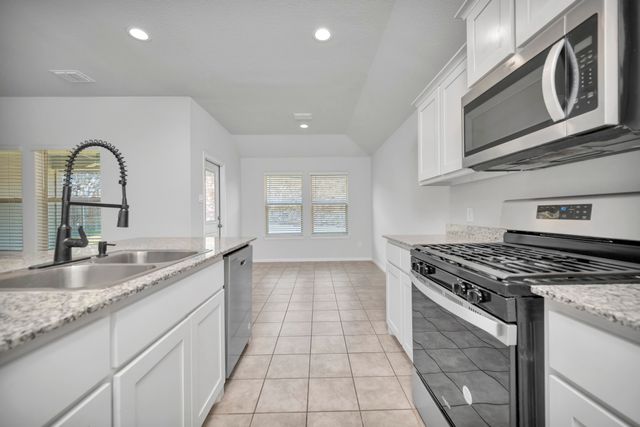 3905 Northwater Trail, Denton, TX 76226