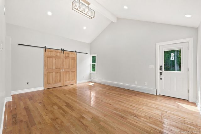 39 Ridge Road, Hartsdale, NY 10530