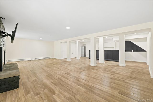 39 Ridge Road, Hartsdale, NY 10530