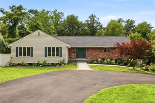 39 Ridge Road, Hartsdale, NY 10530